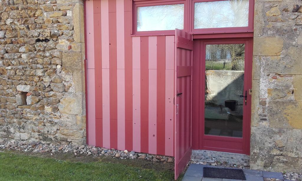 Chambres D'Hotes La Vie En Roses Iguerande Zewnętrze zdjęcie